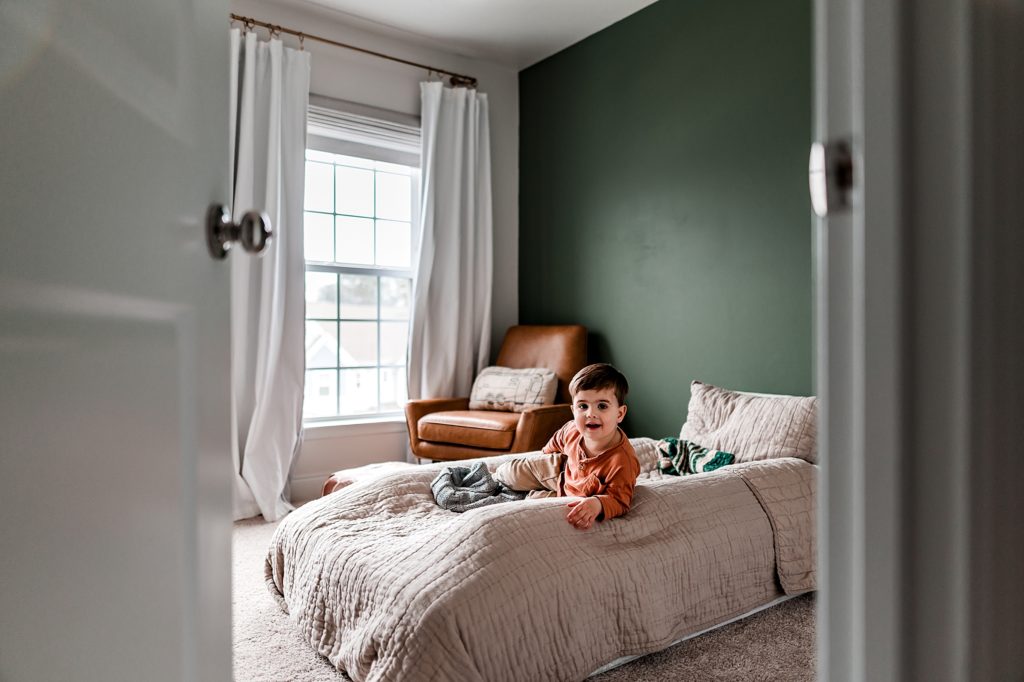 young child in his room